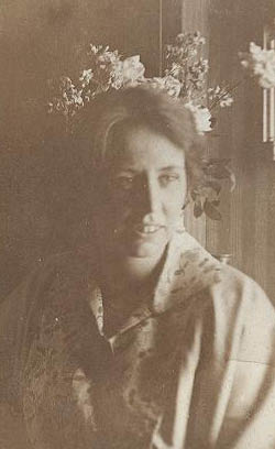 Tante Zus, 2 juli 1922 001_edited.jpg